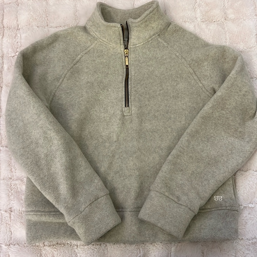 Albion fit cozy zip up sweater small